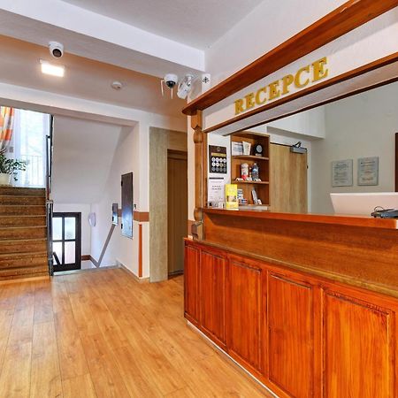 Hotel Adler Ceske Budejovice Exterior photo